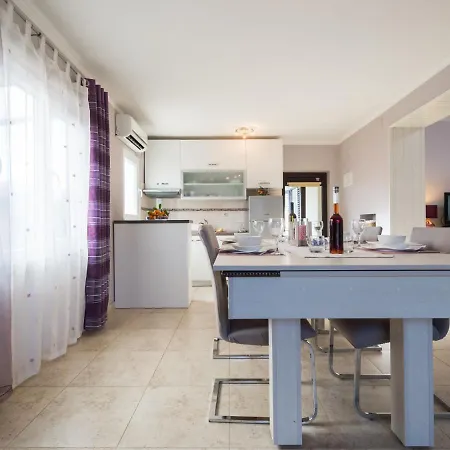 Alluring Holiday In With Whirlpool
