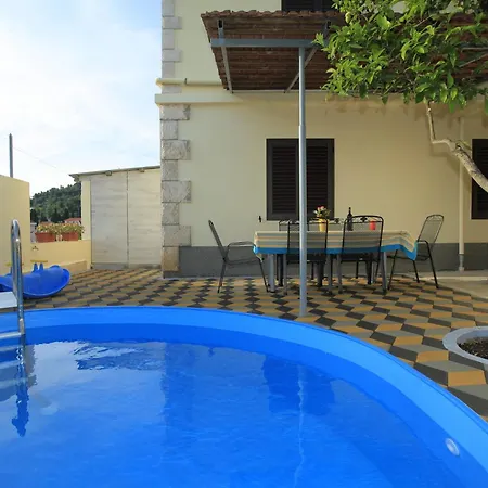 Alluring Holiday In With Whirlpool