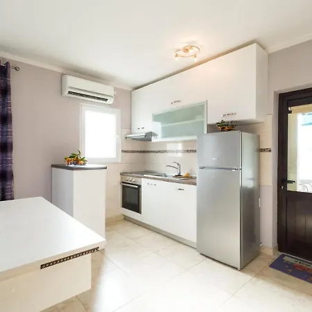 Alluring Holiday In With Whirlpool Prázdninový dům